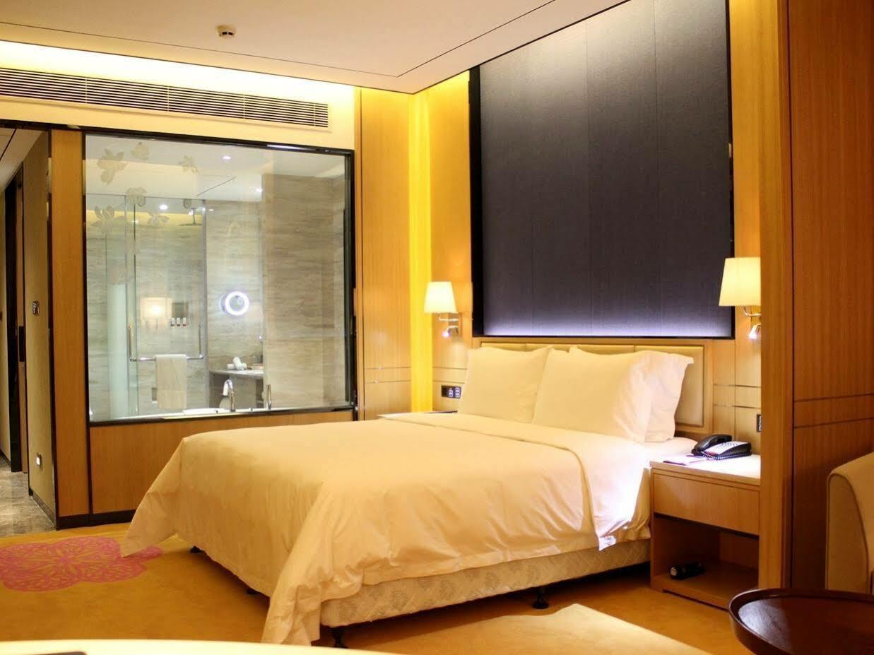 Ramada Foshan Nanhai Екстер'єр фото